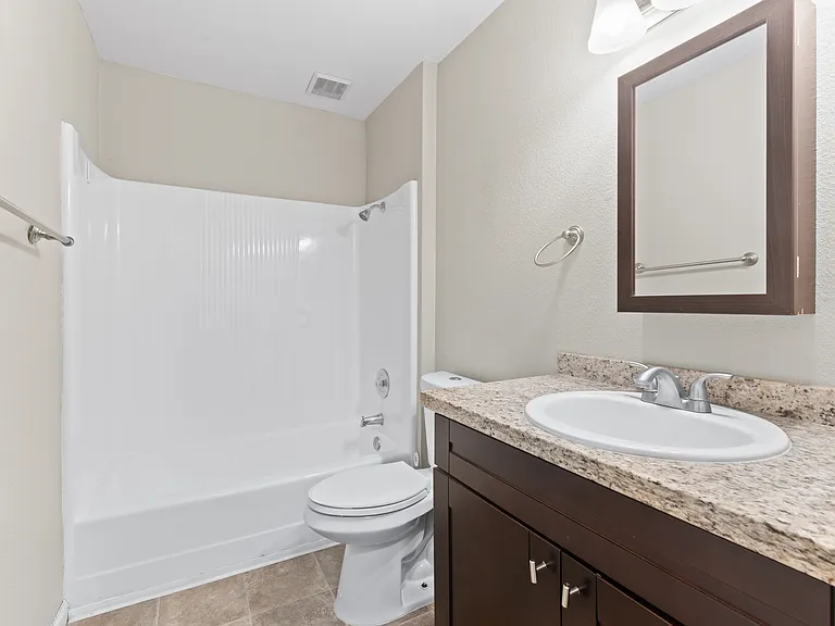 228 Las Flores Dr #19 — Photo 5