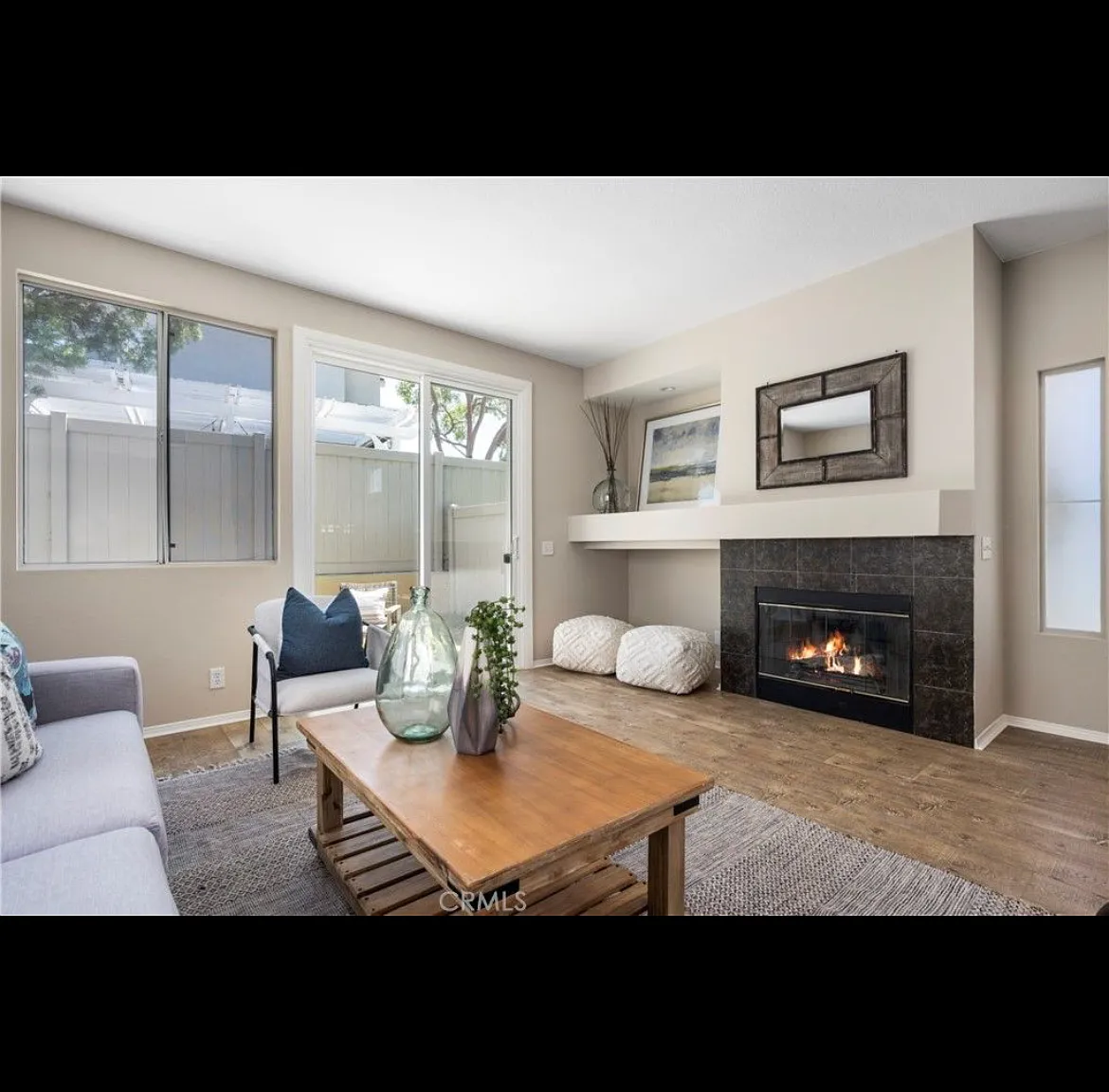 811 N Siavohn Dr — Photo 3