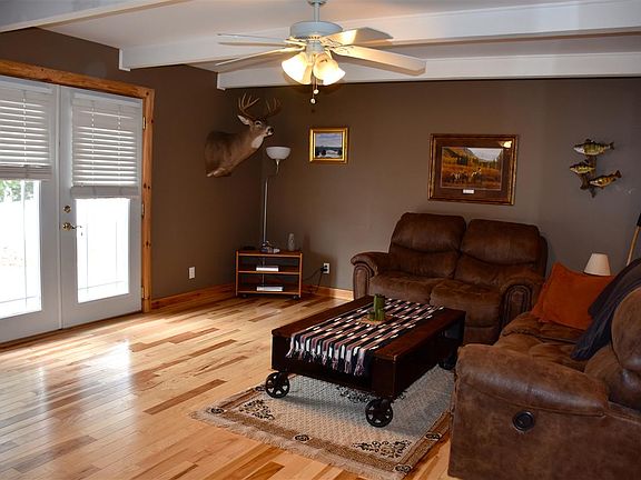 3rd image of 1674 McMichael Rd