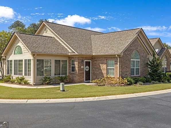 1701 Silver Summit Dr SE, Conyers, GA 30094