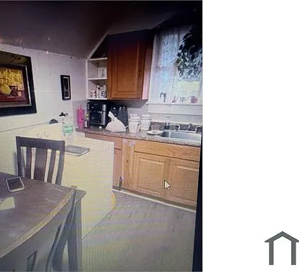 3 bed, 1200 sqft, $1,695 — Photo 3