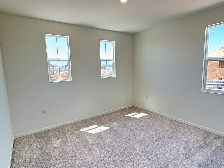 2231 Moscadello St — Photo 16