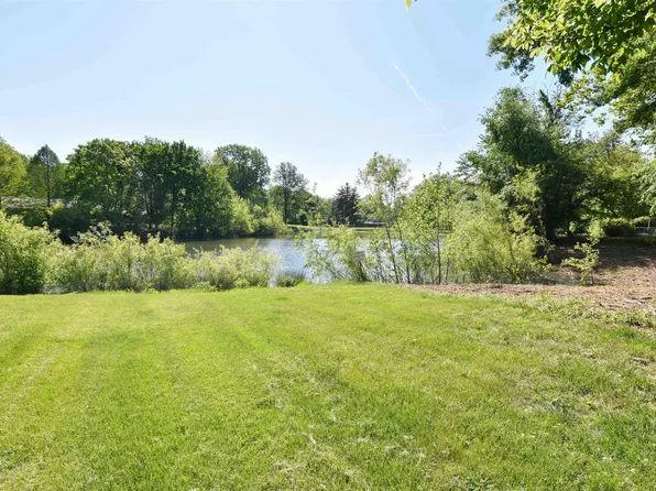 543 W Mount Pleasant Rd, Evansville, IN 47711