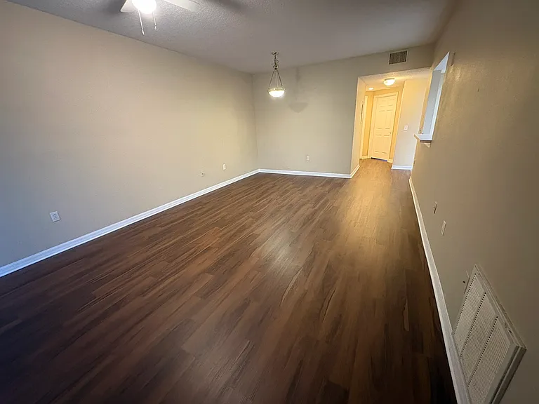 9610 Seadale Ct #102 — Photo 32