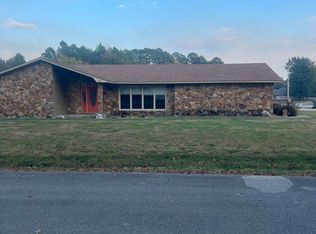 5804 Kings Point Ln, Jonesboro, AR 72404