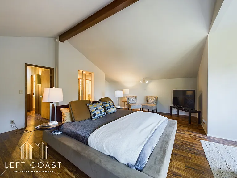 132 Salishan Dr — Photo 102