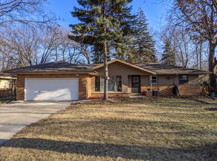 5390 S 21st St, Milwaukee, WI 53221