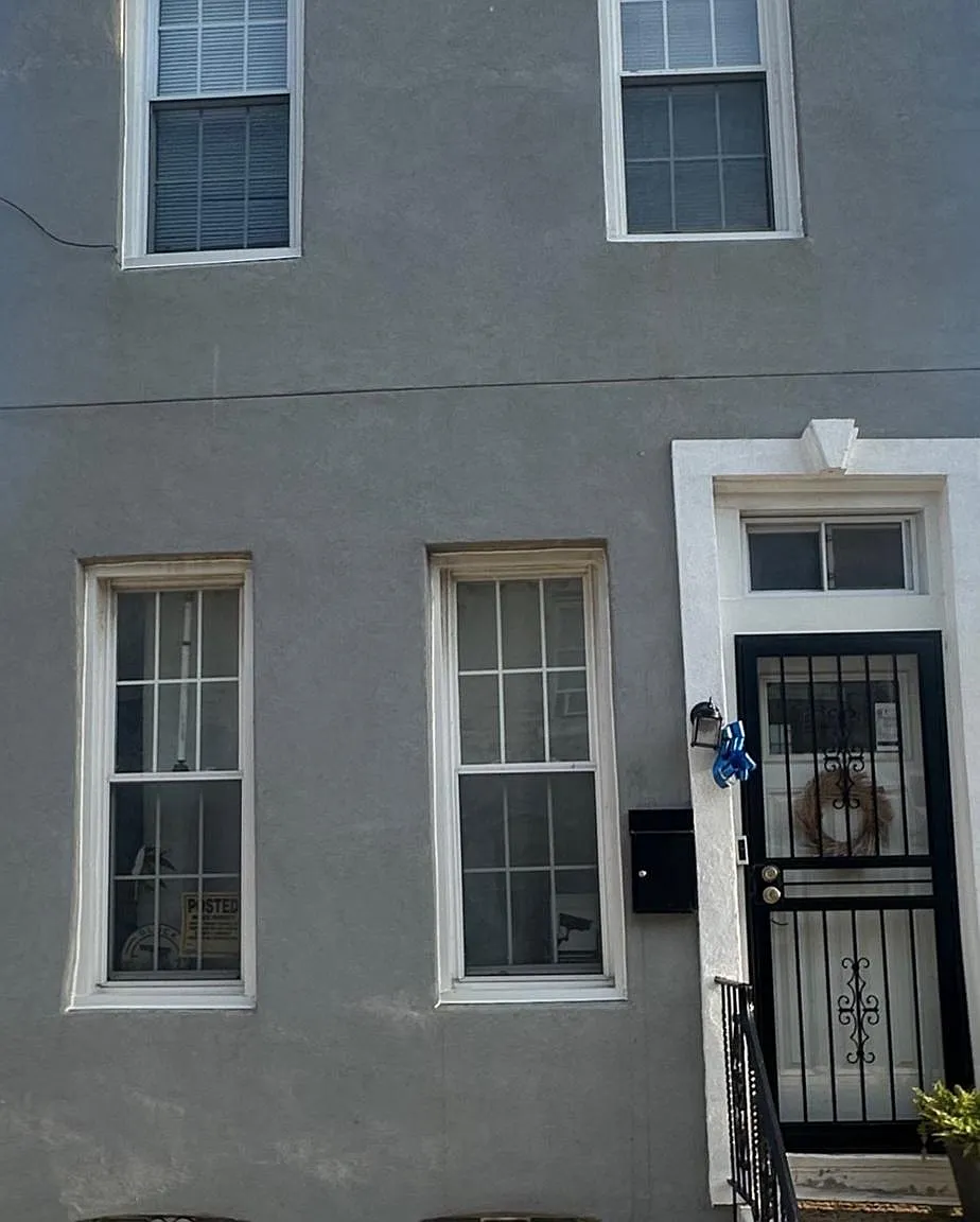 3 bed, 1.5 bath, 1056 sqft, $2,250 — Photo 1