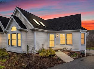 306 Carriage Way, Canonsburg, PA