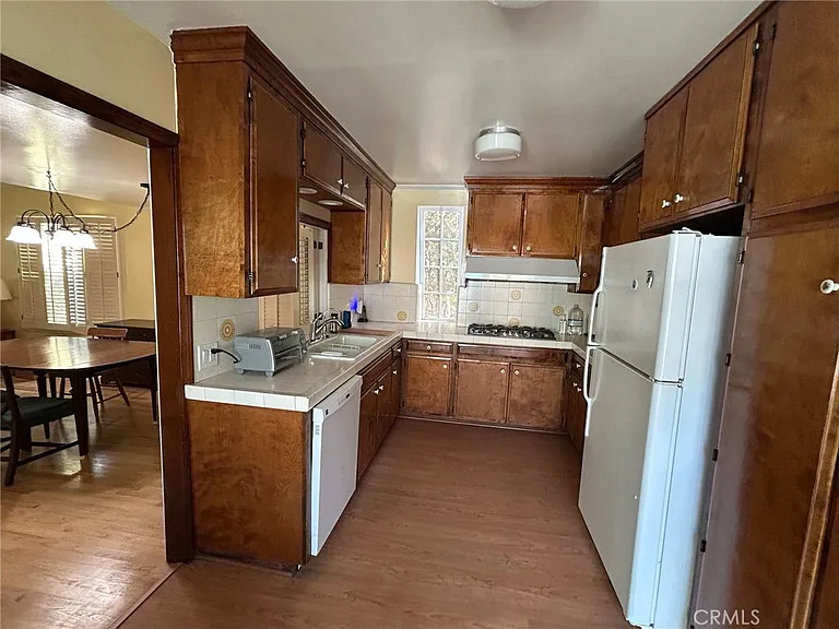 813 Muskingum Ave — Photo 15