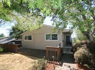 2660 University St, Eugene, OR 97403