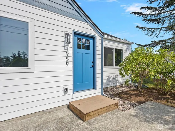 1959 S Virginia Avenue, Coupeville, WA 98239