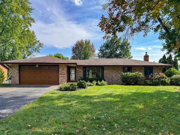 1409 W 102nd St, Bloomington, MN 55431