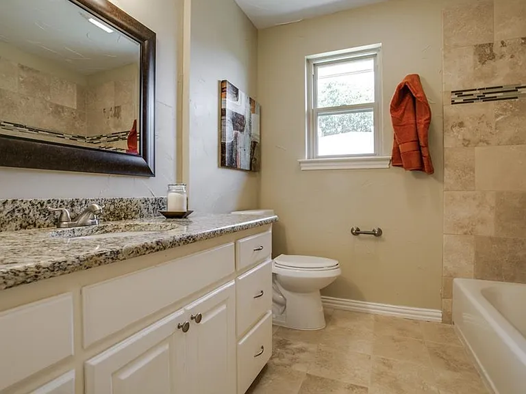 2352 Wildoak Dr — Photo 13