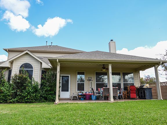 4th image of 707 Rock Midden Ln