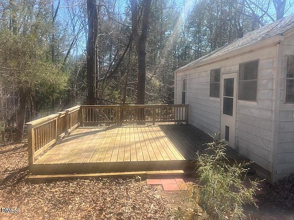 4th image of 2916 Bivins Rd