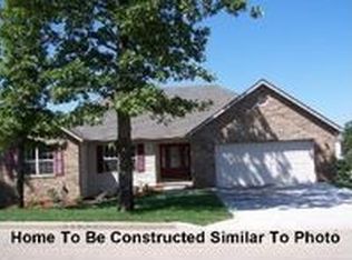 414 Oak Brook Estate Ct, Walnut Shade, MO 65771