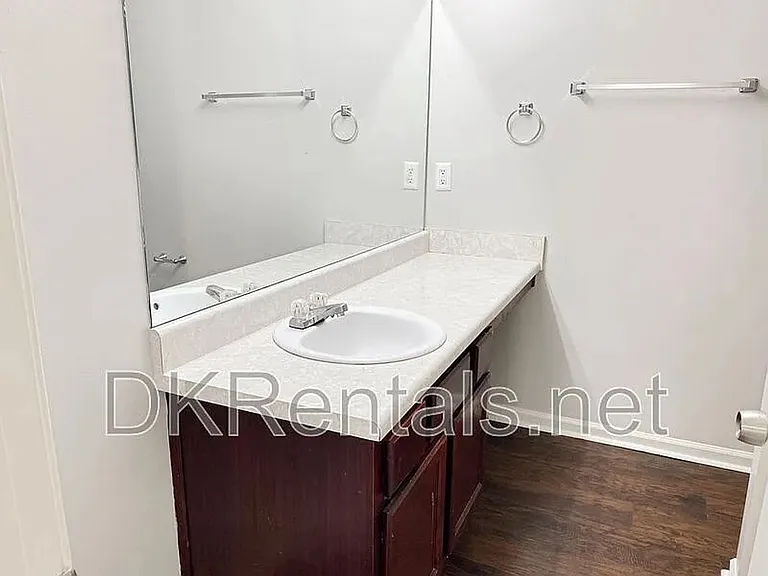 4416 Stone Gate Way — Photo 23