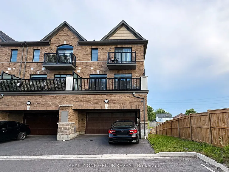 29 Icemaker Way — Photo 2