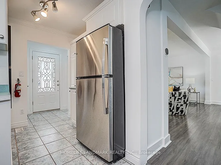 335 Willowdale Ave — Photo 44