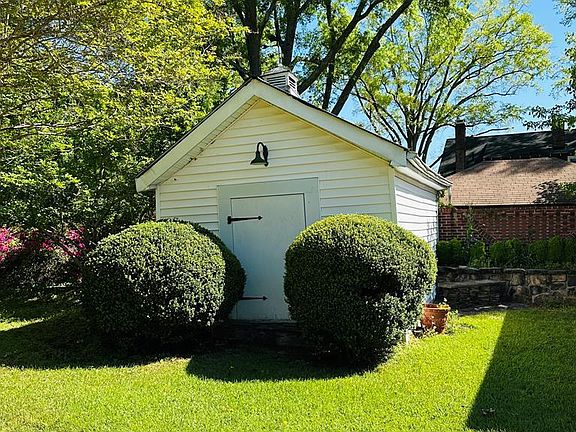 14th image of this home