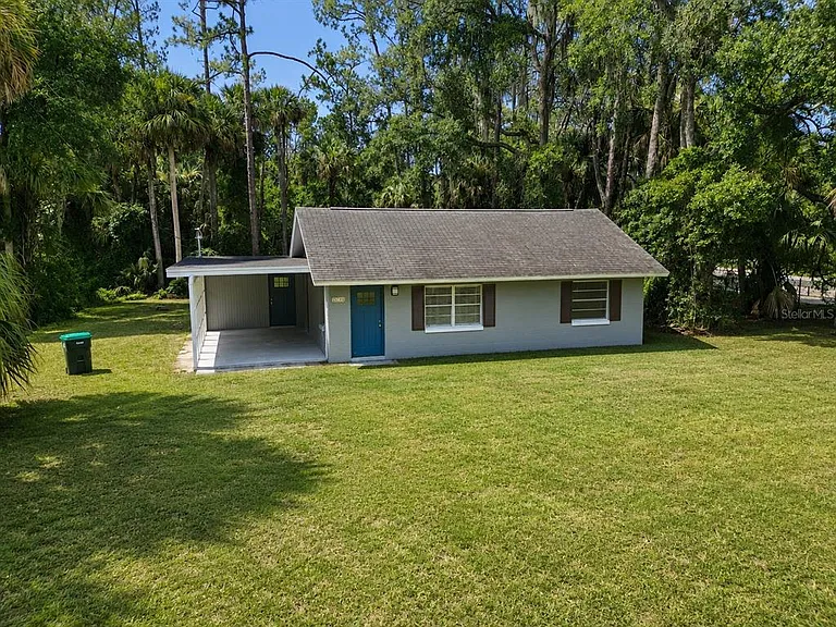 25527 Antler St — Photo 1