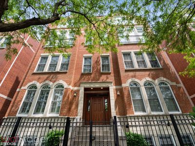 3755 N Ashland Ave #3N, Chicago, IL, 60613