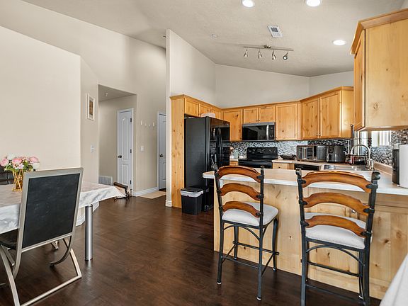 5th image of 1249 W Cambria Way N #L302