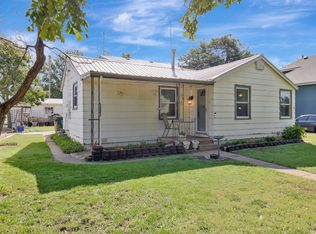 124 S Collingwood St, Pretty Prairie, KS 67570
