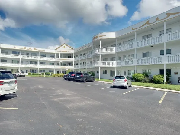 2428 COLUMBIA DRIVE #64, CLEARWATER, FL 33763