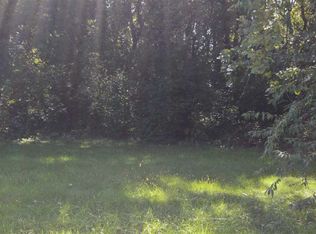 203 Carthage Ct NW, Poplar Grove, IL 61065