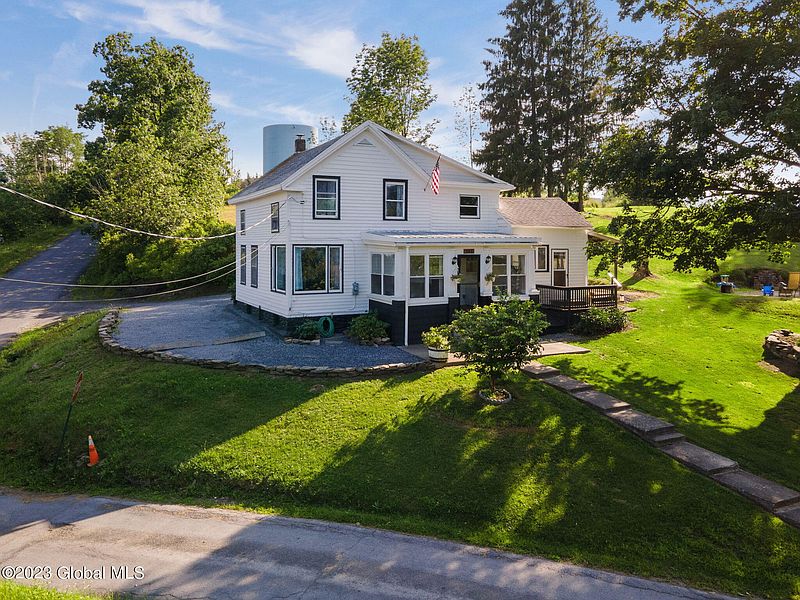 2nd image of 103 Snyder Lane
