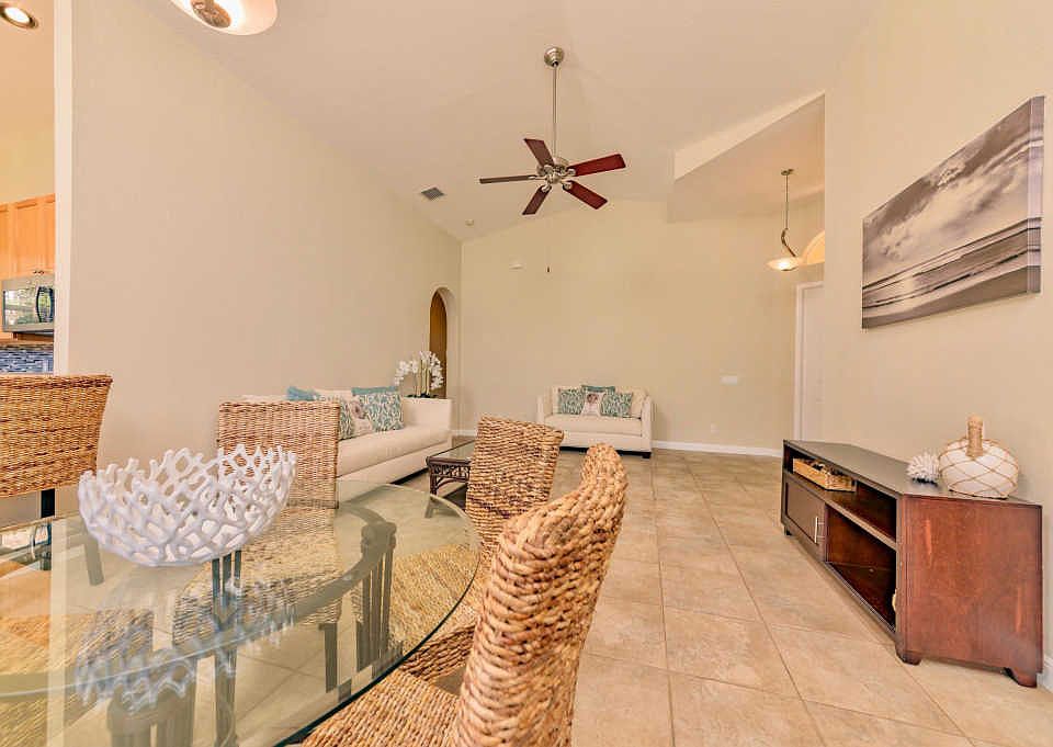 5617 Sun Pointe Dr, Fort Pierce, FL 34951 | Zillow