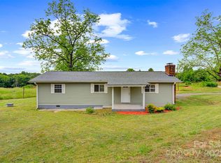 25 Southern Way, Nebo, NC 28761