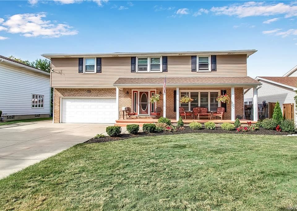 1st image of 373 Cottonwood Dr