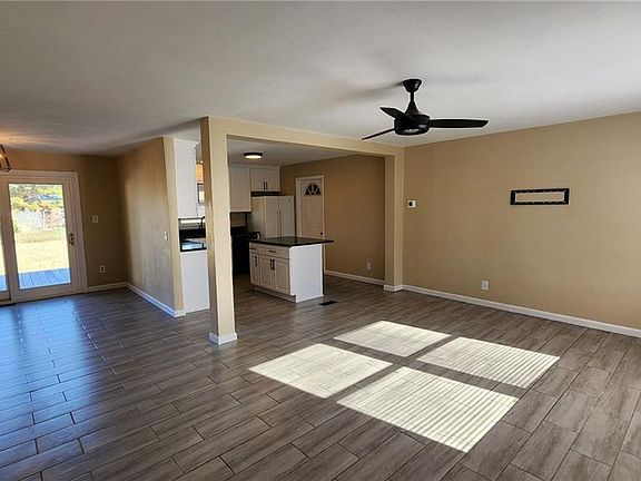 3rd image of 1402 Quiet Ct