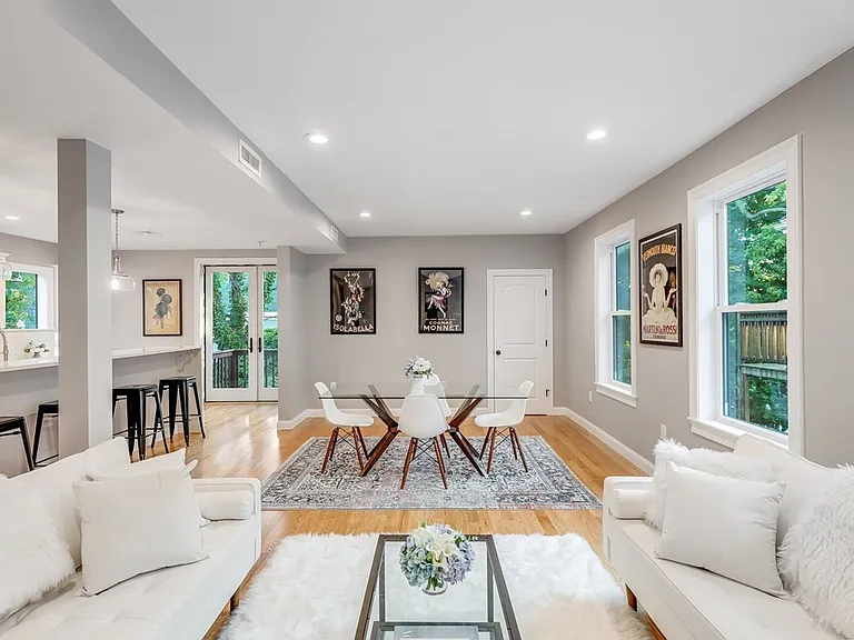6 Greenleaf Ave #2 — Photo 1