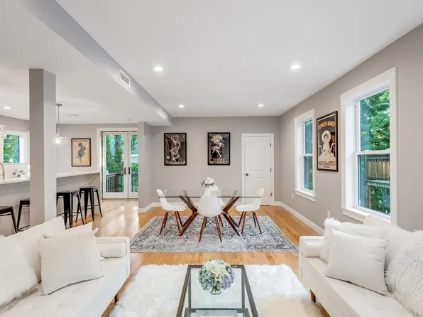 6 Greenleaf Ave Floor 2, Medford, MA 02155