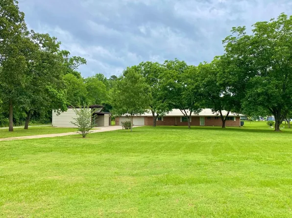 170 Rand Rd, Pollok, TX 75969