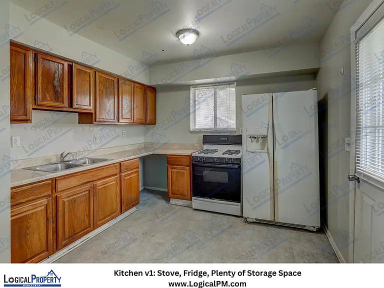 18635 Meier St #B — Photo 2