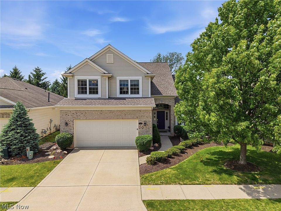 1st image of 15220 Chestnut Oak Ln