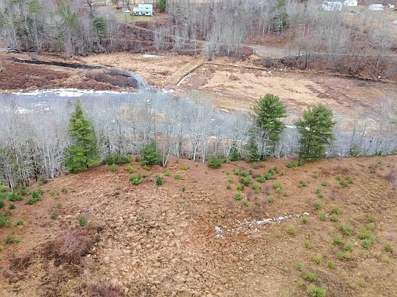 3rd image of 227 Landry Ln