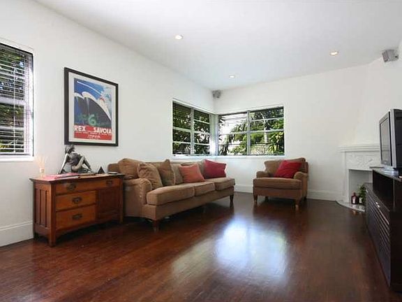 2nd image of 1551 Meridian Ave APT 201