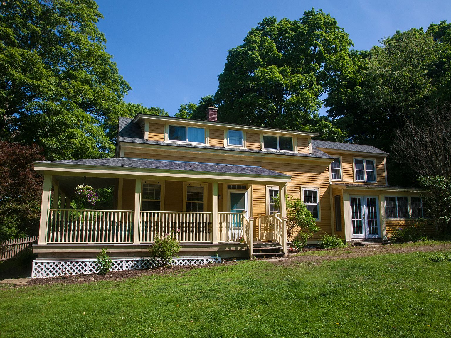 305 Sabin St, Belchertown, MA 01007 Zillow