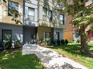 127 Hyde Park Ave #B, Jamaica Plain, MA 02130
