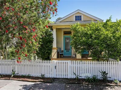 3910 Coliseum St, New Orleans, LA, 70115