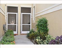 1st image of 2325 Pasadena Way