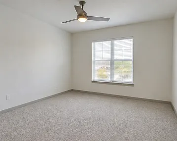 1 bed, 1.0 bath, 600 sqft, $950 — Photo 3