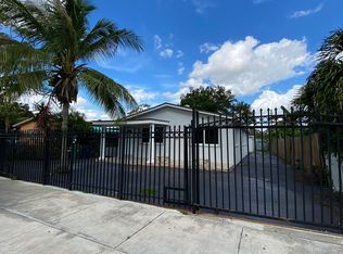 3285 NW 92nd St, Miami, FL 33147