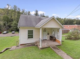 4275 Dragon Hwy, Cameron, WV 26033